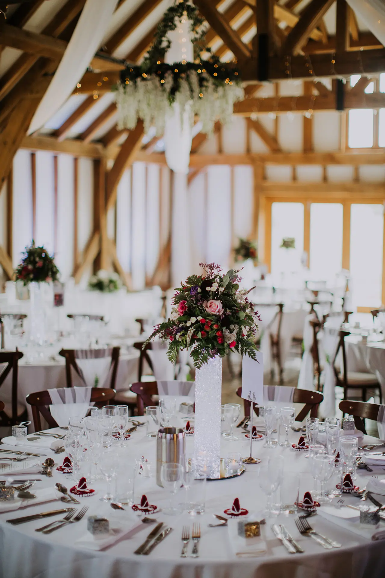Brookfield Barn wedding table setup